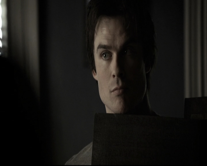 VampireDiariesWorld-dot-nl_6x10ChristmasThroughYourEyes0440.jpg