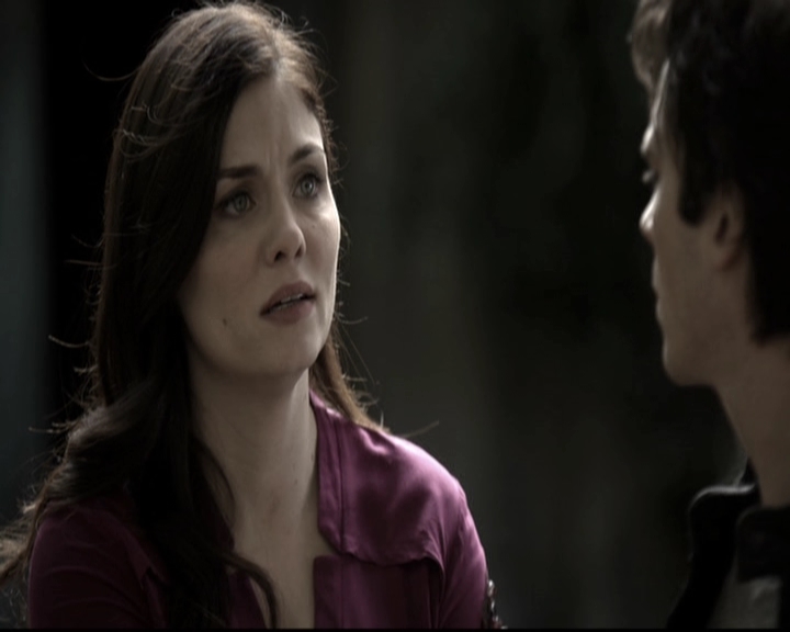 VampireDiariesWorld-dot-nl_6x10ChristmasThroughYourEyes1294.jpg