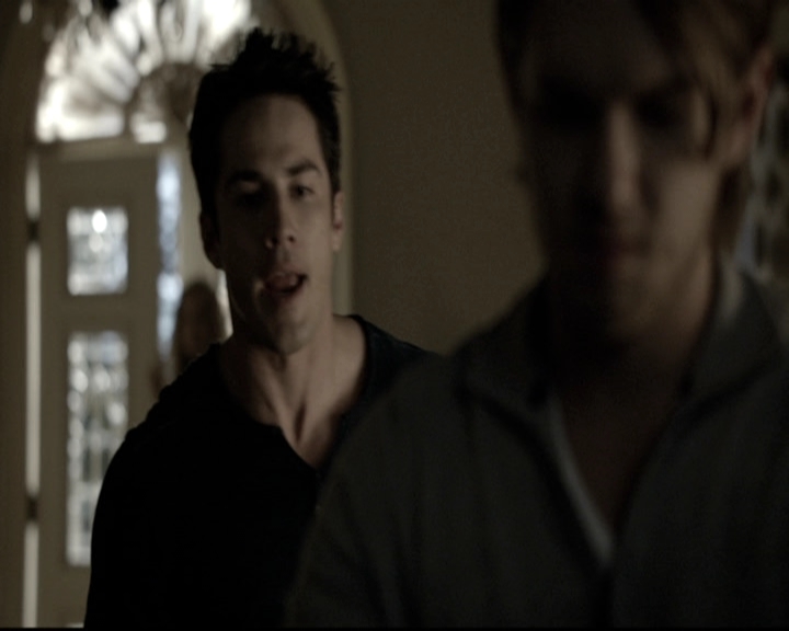 VampireDiariesWorld-dot-nl_6x10ChristmasThroughYourEyes1328.jpg