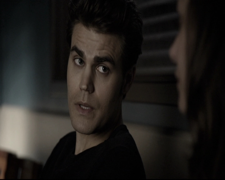 VampireDiariesWorld-dot-nl_6x10ChristmasThroughYourEyes1406.jpg