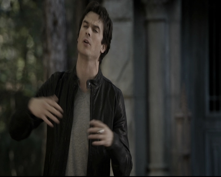 VampireDiariesWorld-dot-nl_6x10ChristmasThroughYourEyes1505.jpg