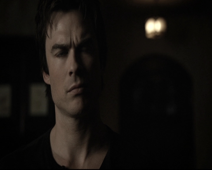 VampireDiariesWorld-dot-nl_6x10ChristmasThroughYourEyes2101.jpg