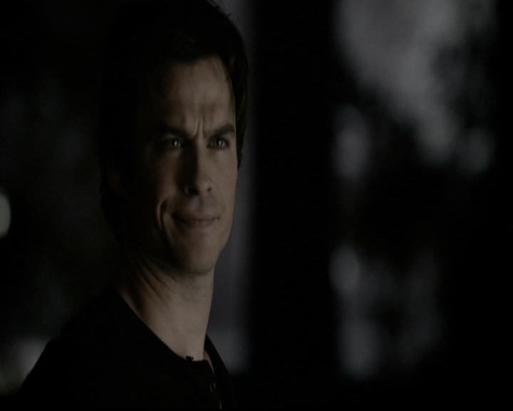 VampireDiariesWorld-dot-nl_6x10ChristmasThroughYourEyes2133.jpg