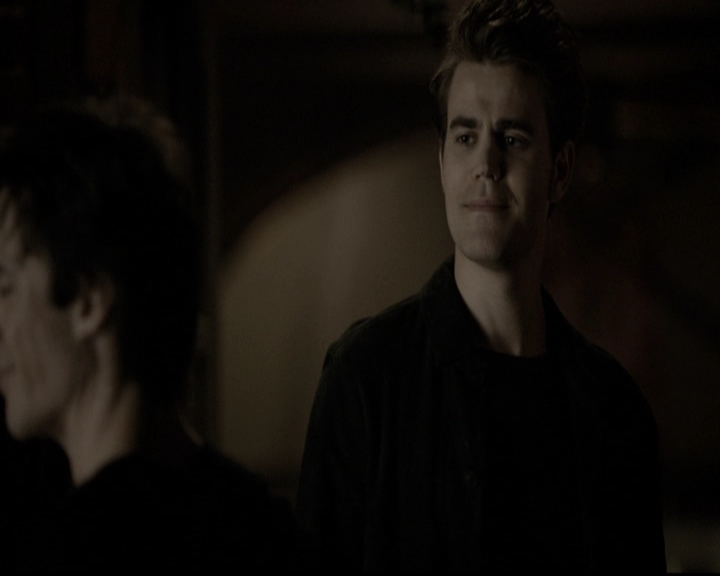 VampireDiariesWorld-dot-nl_6x10ChristmasThroughYourEyes2136.jpg