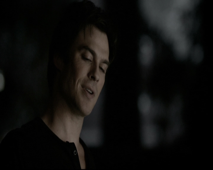 VampireDiariesWorld-dot-nl_6x10ChristmasThroughYourEyes2141.jpg