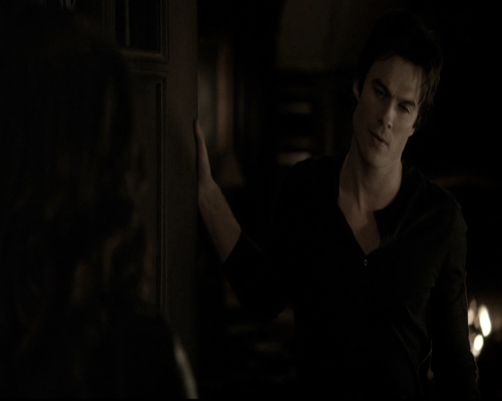 VampireDiariesWorld-dot-nl_6x10ChristmasThroughYourEyes2193.jpg