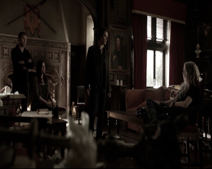 VampireDiariesWorld-dot-nl_6x11WokeUpWithAMonster-deletedscenes0016.jpg