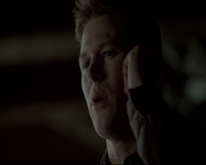 VampireDiariesWorld-dot-nl_6x11WokeUpWithAMonster-deletedscenes0048.jpg