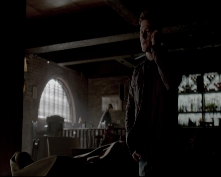 VampireDiariesWorld-dot-nl_6x11WokeUpWithAMonster-deletedscenes0052.jpg