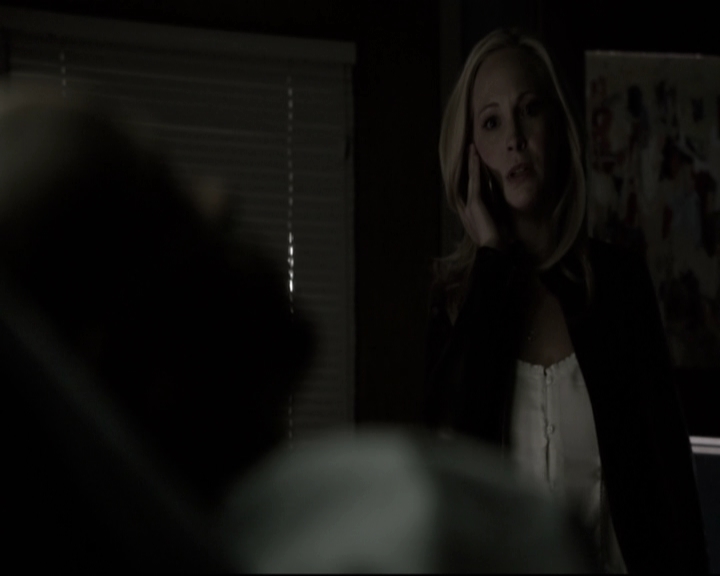 VampireDiariesWorld-dot-nl_6x11WokeUpWithAMonster-deletedscenes0069.jpg