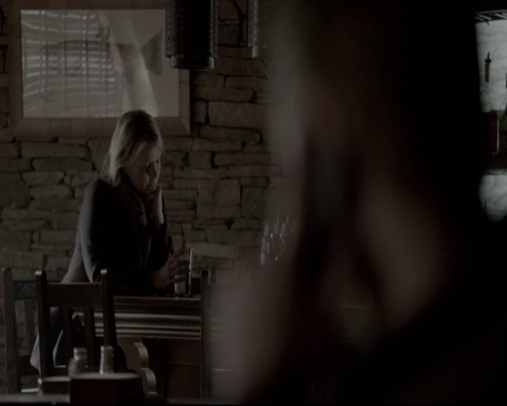 VampireDiariesWorld-dot-nl_6x11WokeUpWithAMonster-deletedscenes0071.jpg