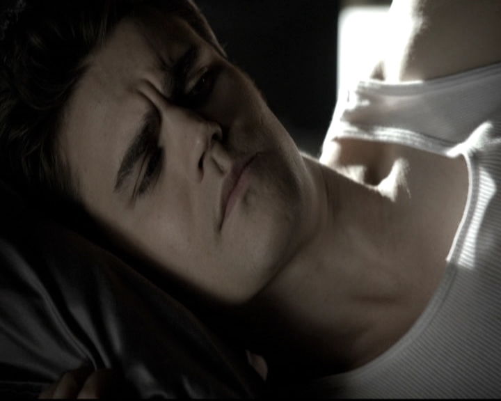 VampireDiariesWorld-dot-nl_6x11WokeUpWithAMonster0152.jpg