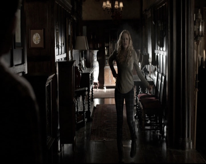 VampireDiariesWorld-dot-nl_6x11WokeUpWithAMonster0198.jpg