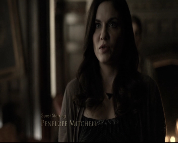 VampireDiariesWorld-dot-nl_6x11WokeUpWithAMonster0223.jpg