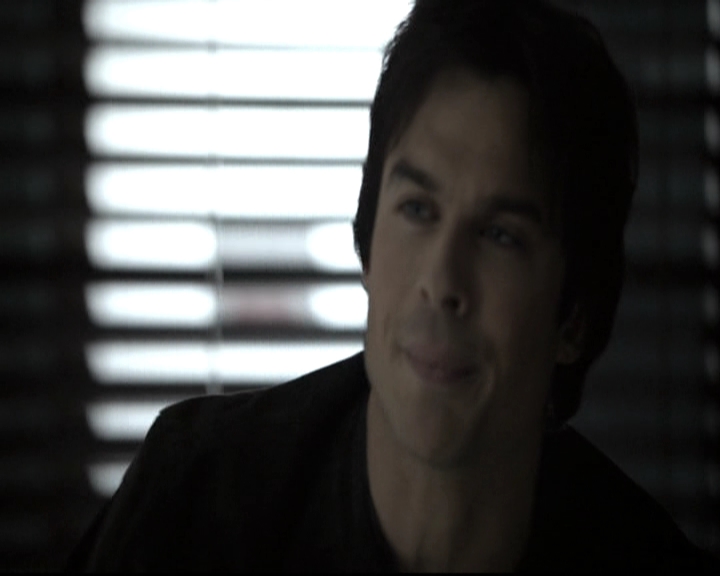 VampireDiariesWorld-dot-nl_6x11WokeUpWithAMonster0360.jpg