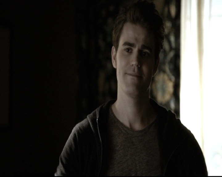 VampireDiariesWorld-dot-nl_6x11WokeUpWithAMonster0436.jpg