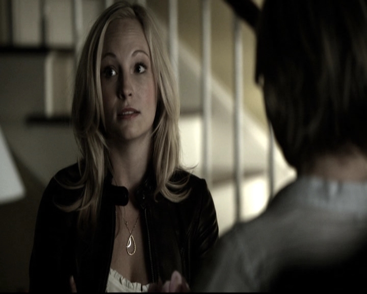 VampireDiariesWorld-dot-nl_6x11WokeUpWithAMonster0495.jpg