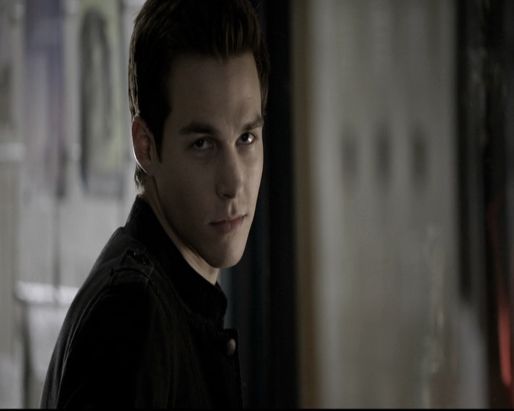 VampireDiariesWorld-dot-nl_6x11WokeUpWithAMonster0538.jpg