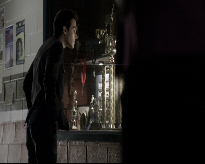 VampireDiariesWorld-dot-nl_6x11WokeUpWithAMonster0541.jpg