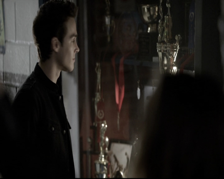 VampireDiariesWorld-dot-nl_6x11WokeUpWithAMonster0544.jpg