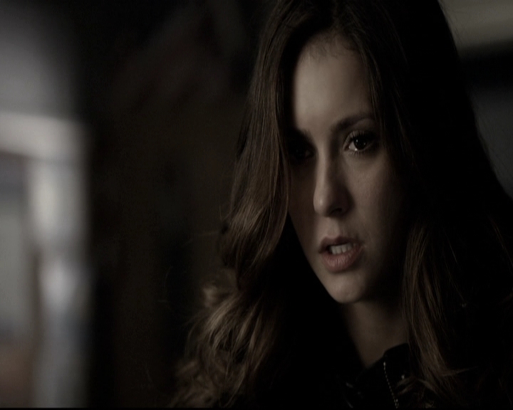 VampireDiariesWorld-dot-nl_6x11WokeUpWithAMonster0625.jpg