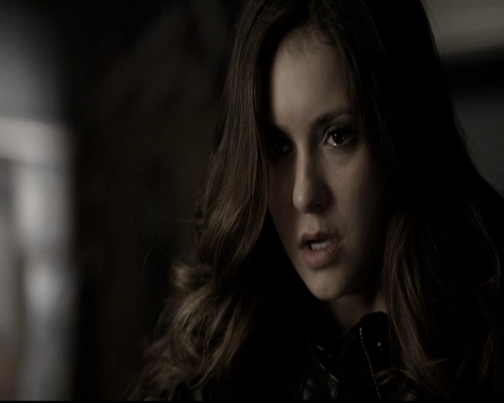 VampireDiariesWorld-dot-nl_6x11WokeUpWithAMonster0626.jpg