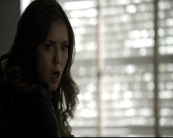 VampireDiariesWorld-dot-nl_6x11WokeUpWithAMonster0638.jpg