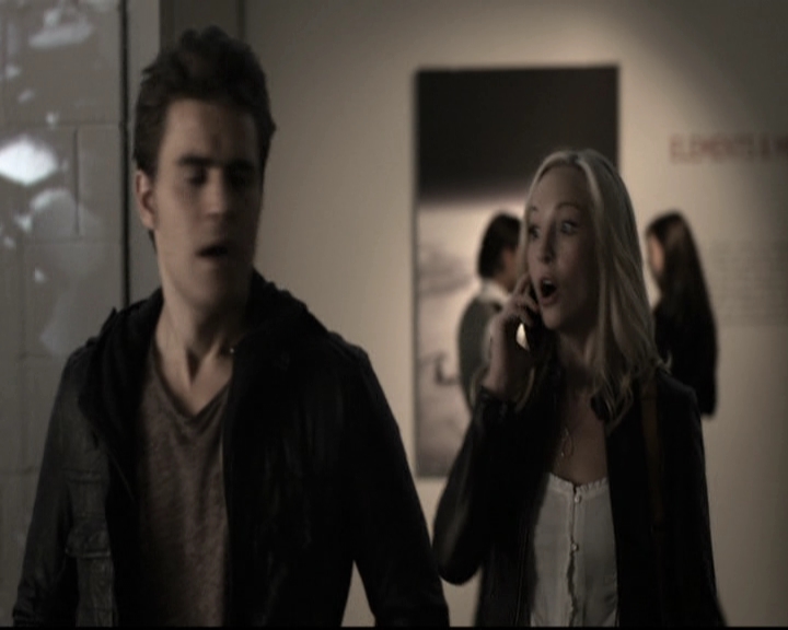 VampireDiariesWorld-dot-nl_6x11WokeUpWithAMonster0705.jpg