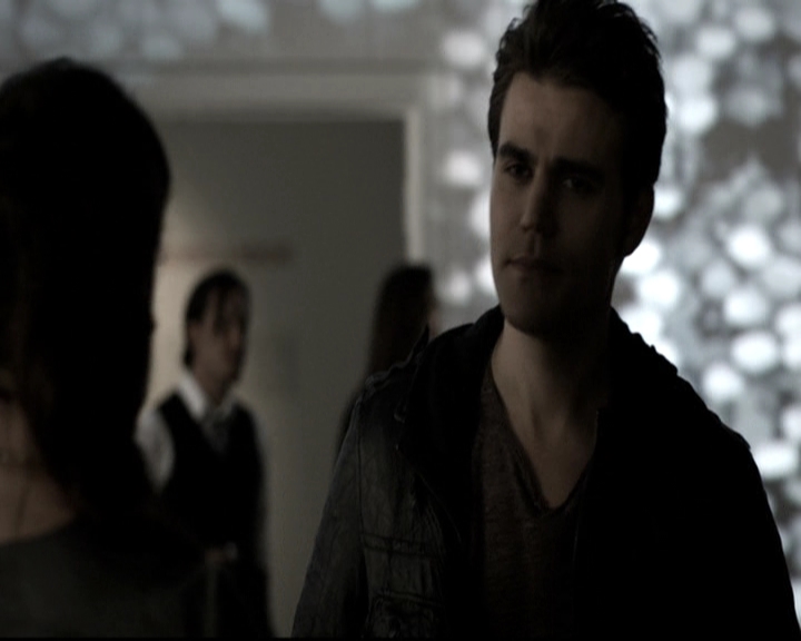 VampireDiariesWorld-dot-nl_6x11WokeUpWithAMonster0728.jpg