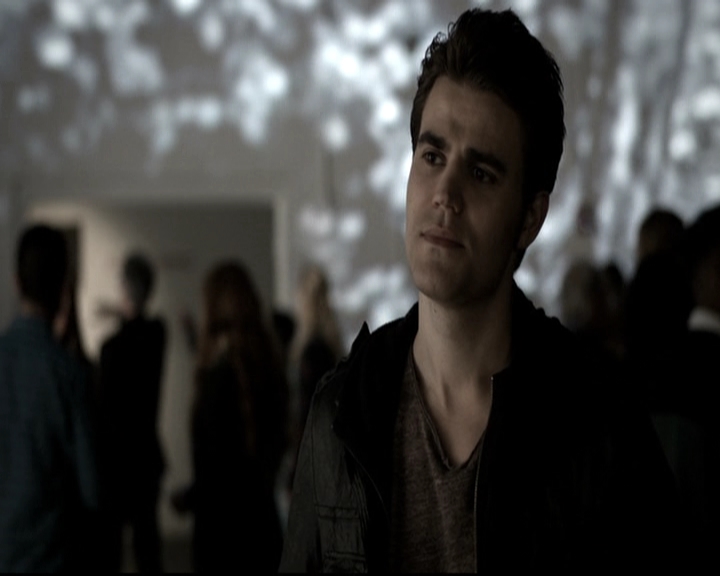 VampireDiariesWorld-dot-nl_6x11WokeUpWithAMonster0744.jpg