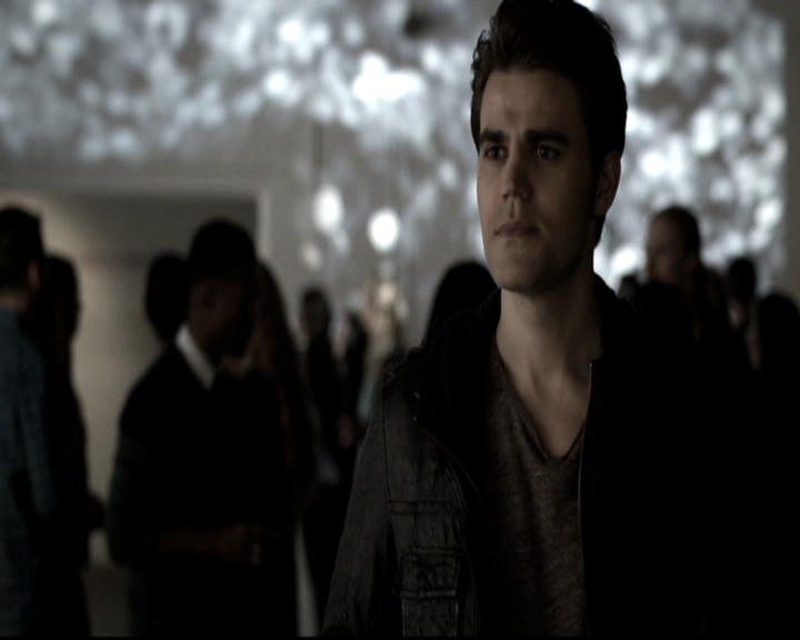 VampireDiariesWorld-dot-nl_6x11WokeUpWithAMonster0749.jpg