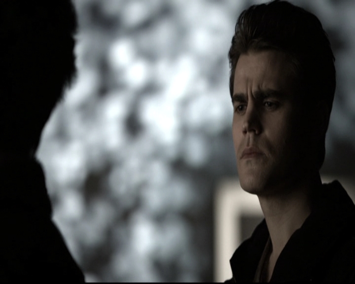 VampireDiariesWorld-dot-nl_6x11WokeUpWithAMonster0753.jpg