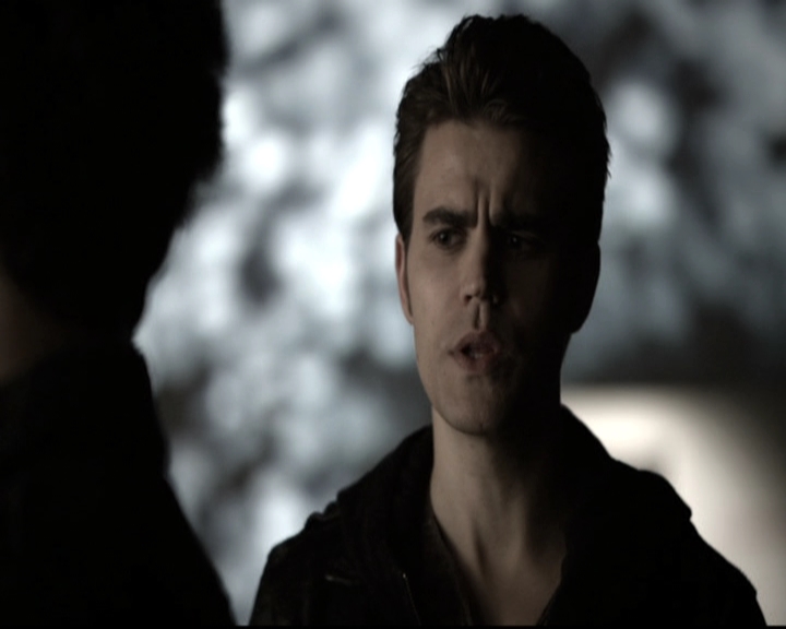 VampireDiariesWorld-dot-nl_6x11WokeUpWithAMonster0755.jpg