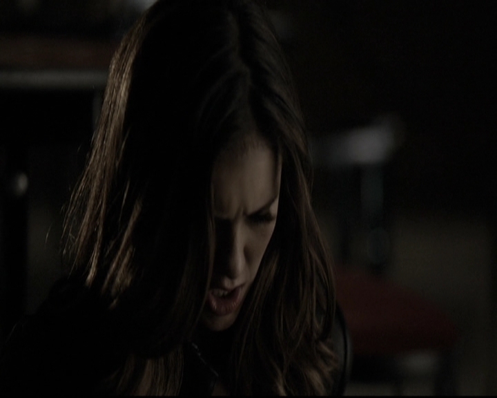 VampireDiariesWorld-dot-nl_6x11WokeUpWithAMonster0848.jpg