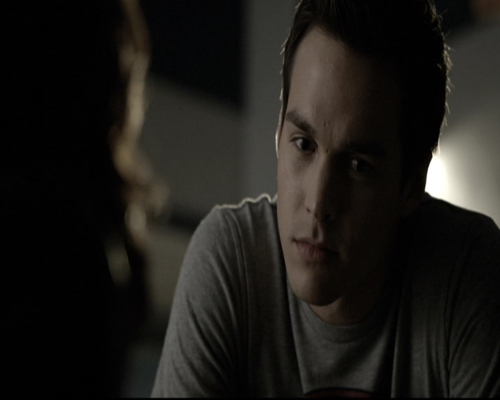 VampireDiariesWorld-dot-nl_6x11WokeUpWithAMonster0882.jpg