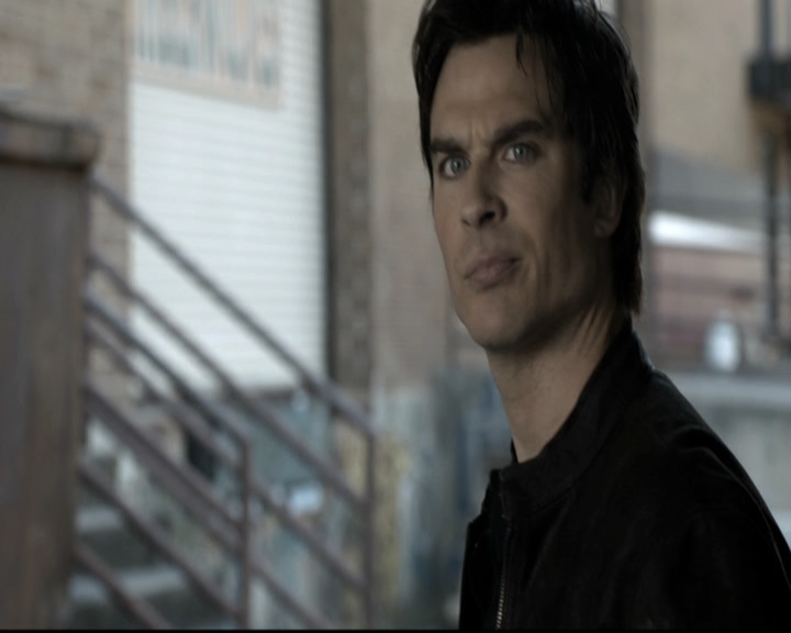 VampireDiariesWorld-dot-nl_6x11WokeUpWithAMonster0947.jpg