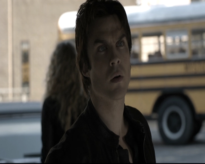 VampireDiariesWorld-dot-nl_6x11WokeUpWithAMonster0961.jpg