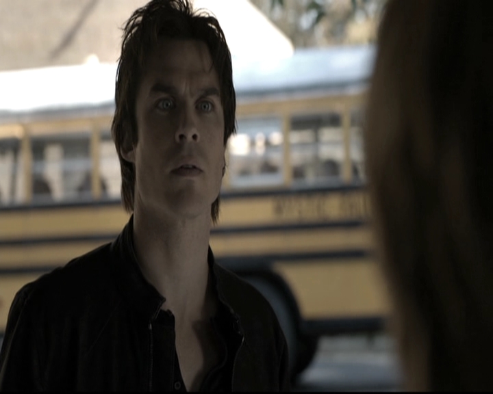 VampireDiariesWorld-dot-nl_6x11WokeUpWithAMonster0976.jpg