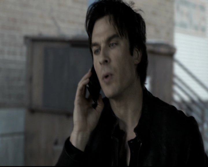 VampireDiariesWorld-dot-nl_6x11WokeUpWithAMonster0993.jpg