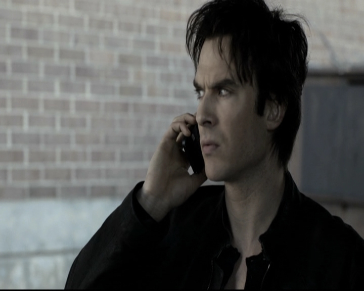 VampireDiariesWorld-dot-nl_6x11WokeUpWithAMonster0997.jpg