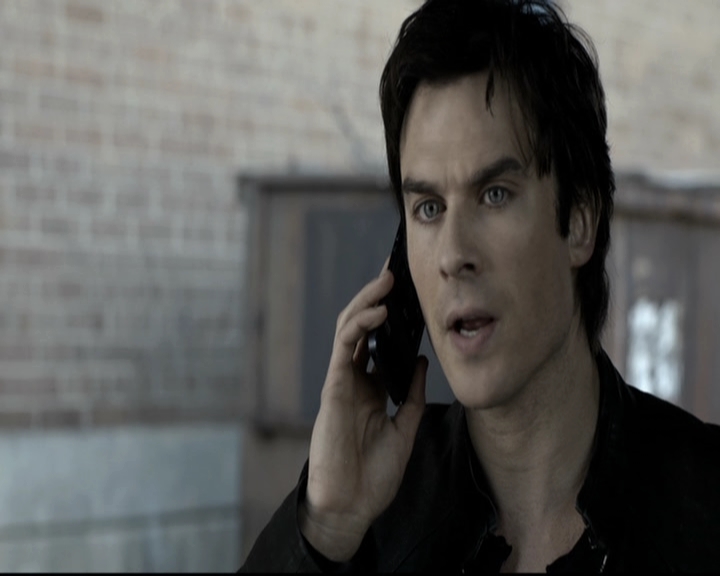 VampireDiariesWorld-dot-nl_6x11WokeUpWithAMonster1015.jpg