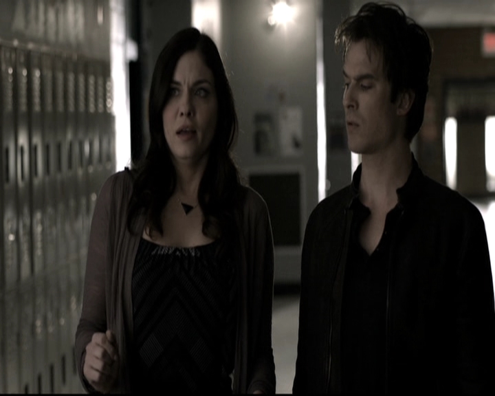 VampireDiariesWorld-dot-nl_6x11WokeUpWithAMonster1326.jpg