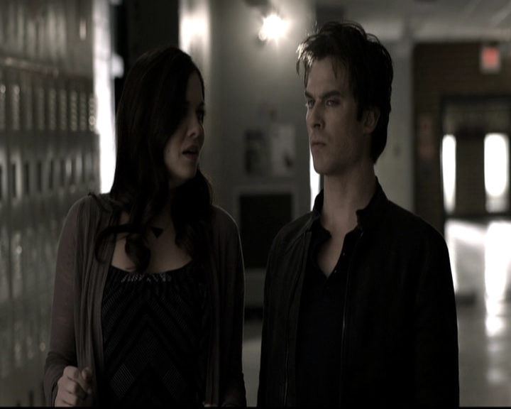 VampireDiariesWorld-dot-nl_6x11WokeUpWithAMonster1328.jpg