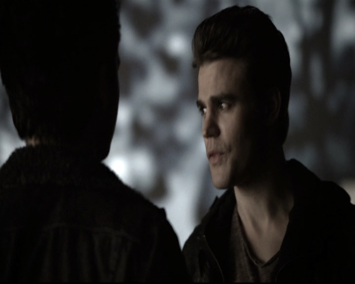 VampireDiariesWorld-dot-nl_6x11WokeUpWithAMonster1379.jpg