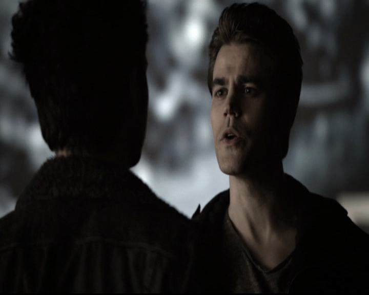 VampireDiariesWorld-dot-nl_6x11WokeUpWithAMonster1383.jpg