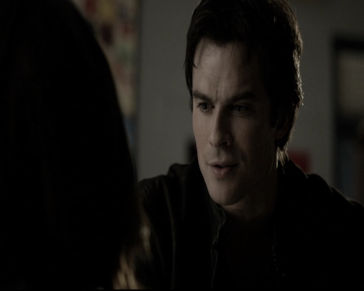 VampireDiariesWorld-dot-nl_6x11WokeUpWithAMonster1468.jpg