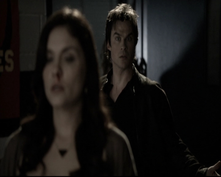 VampireDiariesWorld-dot-nl_6x11WokeUpWithAMonster1489.jpg