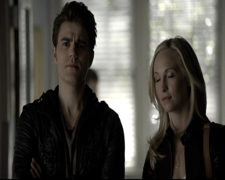 VampireDiariesWorld-dot-nl_6x11WokeUpWithAMonster1672.jpg