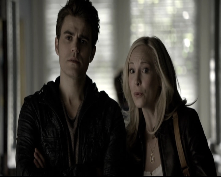 VampireDiariesWorld-dot-nl_6x11WokeUpWithAMonster1690.jpg