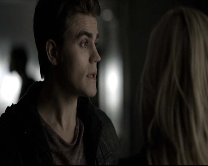 VampireDiariesWorld-dot-nl_6x11WokeUpWithAMonster1707.jpg